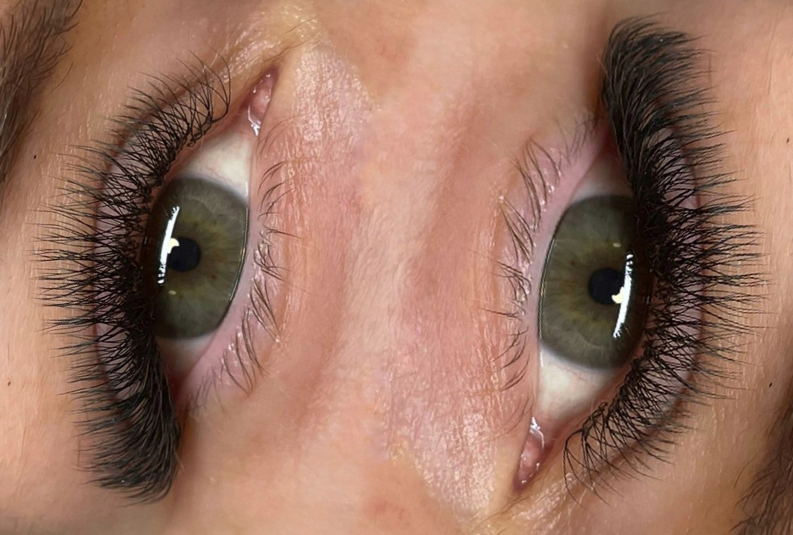 Extensiones de pestañas en Almería